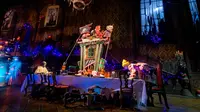 Disneyland Sewakan Rumah Hantu untuk Jadi Lokasi Pernikahan, Berani?