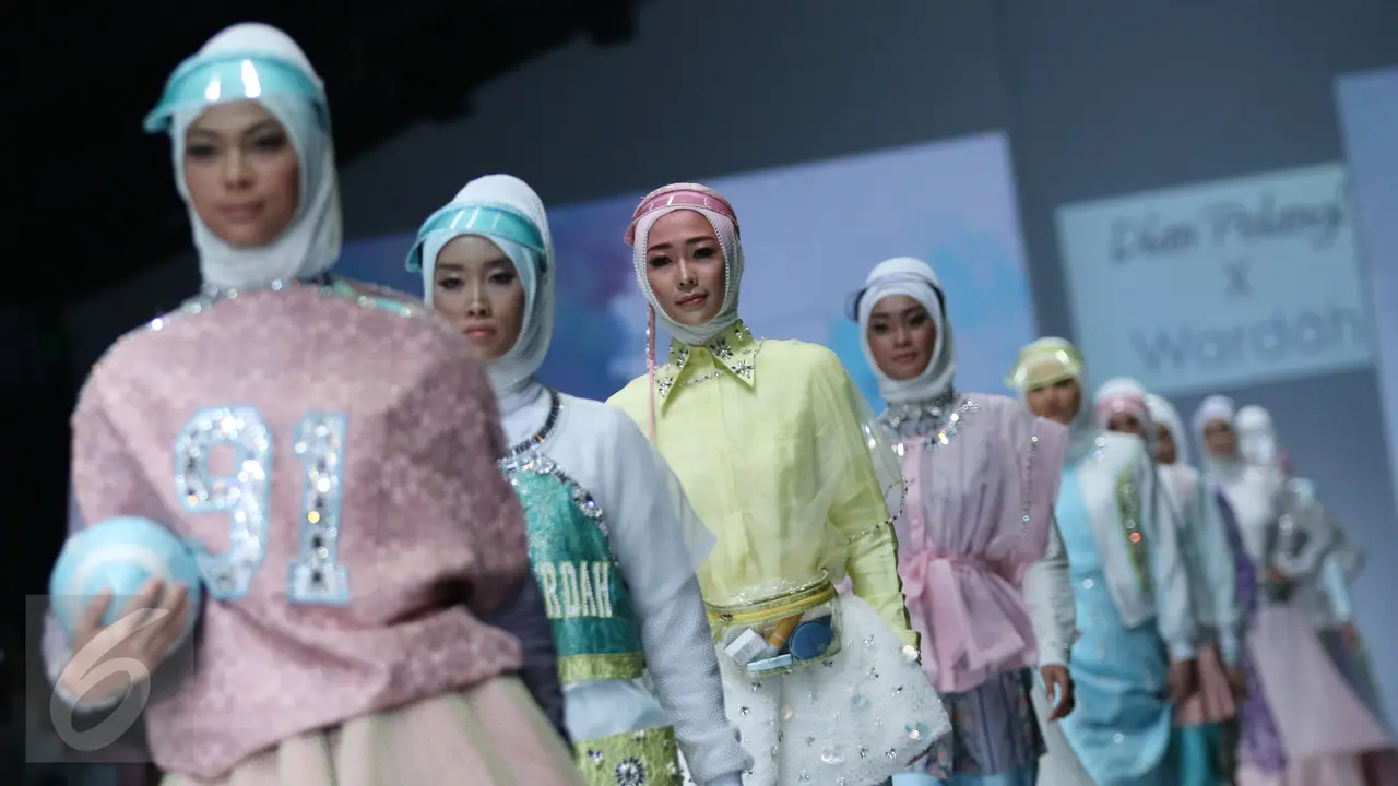20151025-Rancangan Dian Pelangi, Hiasi JFW 2016