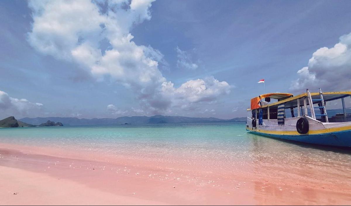 1. Pink Beach