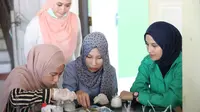 Berdayakan Anak Muda Aceh, AMANAH Ajarkan Cara Meramu Medicated Oil