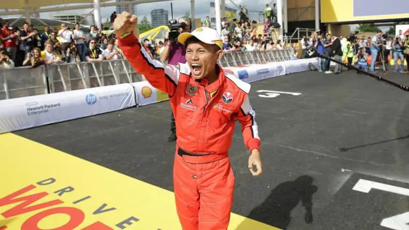 Tim Bumi Siliwangi Juara Drivers' World Championship di Shell Eco-Marathon. Kredit Foto: Shell Eco-Marathon