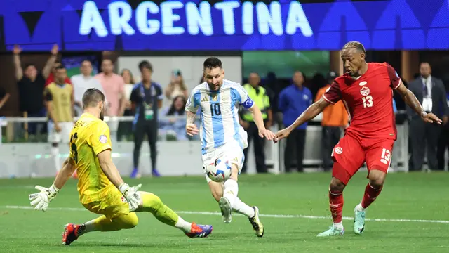 Foto: Mulai Kehilangan Magis? Messi Dua Kali Buntu di Depan Gawang Kanada saat Laga Pembuka Copa America 2024