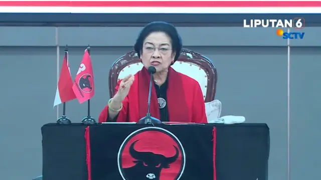 Ketua Umum PDI Perjuangan (Ketum PDIP) Megawati Soekarnoputri saat memberikan pidato di puncak acara HUT ke-51 PDIP di Sekolah Partai PDIP, Lenteng Agung, Jakarta Selatan, Rabu (10/1/2024).