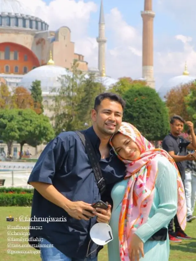 6 Potret Raffi Ahmad dan Nagita Slavina Liburan di Turki, Jadi Sorotan