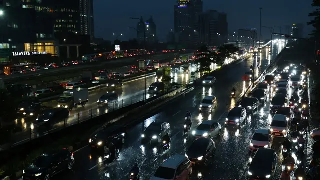 Kemacetan di TB Simatupang Jakarta Selatan
