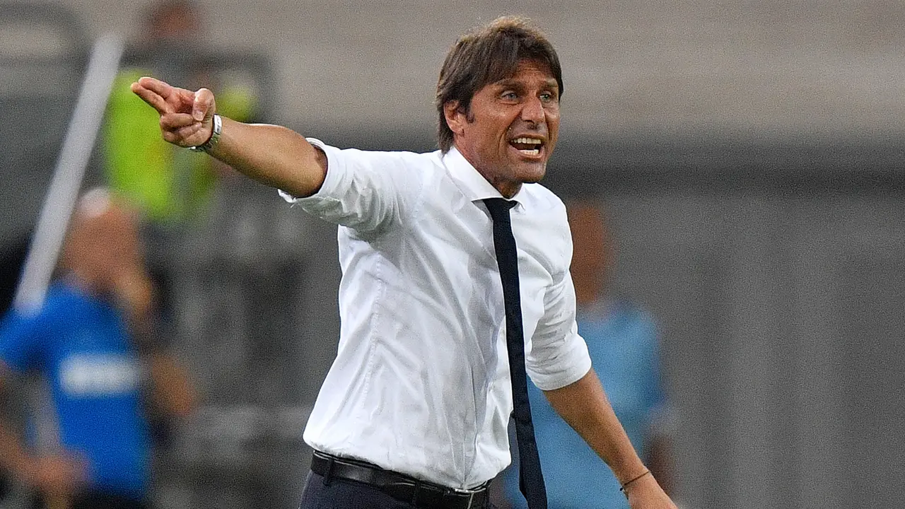 Ekspresi Antonio Conte saat Inter Milan Kalahkan Bayer Leverkusen
