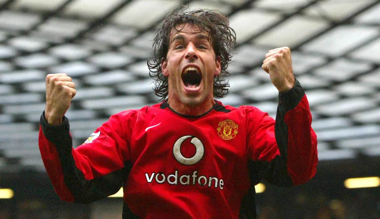 3. Ruud van Nistelrooy. Mencetak 95 gol termasuk 5 hattrick dalam 150 penampilannya bersama Manchester United (2001-2006). (AP Photo/Jon Super)
