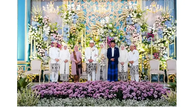 6 Potret Pernikahan Putra Ketiga Khofifah Indar Parawansa, Jokowi Hadir Jadi Saksi