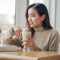 ilustrasi perempuan bekerja/Photo by Nursultan Bakyt on Unsplash