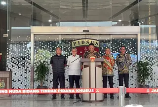 Jaksa Agung Muda Tindak Pidana Khusus (Jampidsus) Febrie Adriansyah di Kejaksaan Agung, Jumat (10/7) (Liputan6.com/Winda Nelfira)
