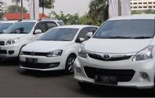 Cara Efektif Merawat Mobil Putih Agar Selalu Bersih dan Tahan Lama