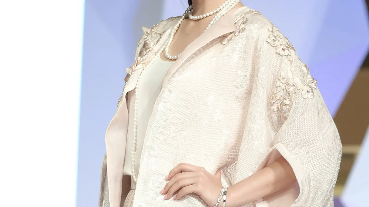 [Bintang] Raline Shah