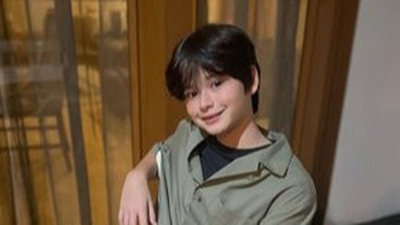 7 Potret Tampan Menawan Kenzou Leoun Anak Tamara Bleszynski dan Mike Lewis, Kini Sudah Beranjak Remaja