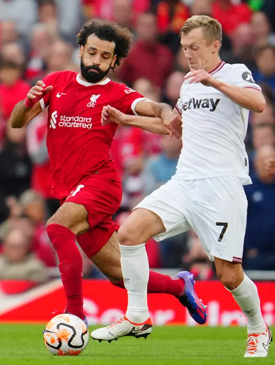 Tambahan satu gol pada laga ini membuat Salah sudah mengemas tiga gol dalam enam pertandingan di Liga Inggris, namun sudah mengkreasikan empat assist dalam rentang waktu tersebut. (AP Photo/Jon Super)