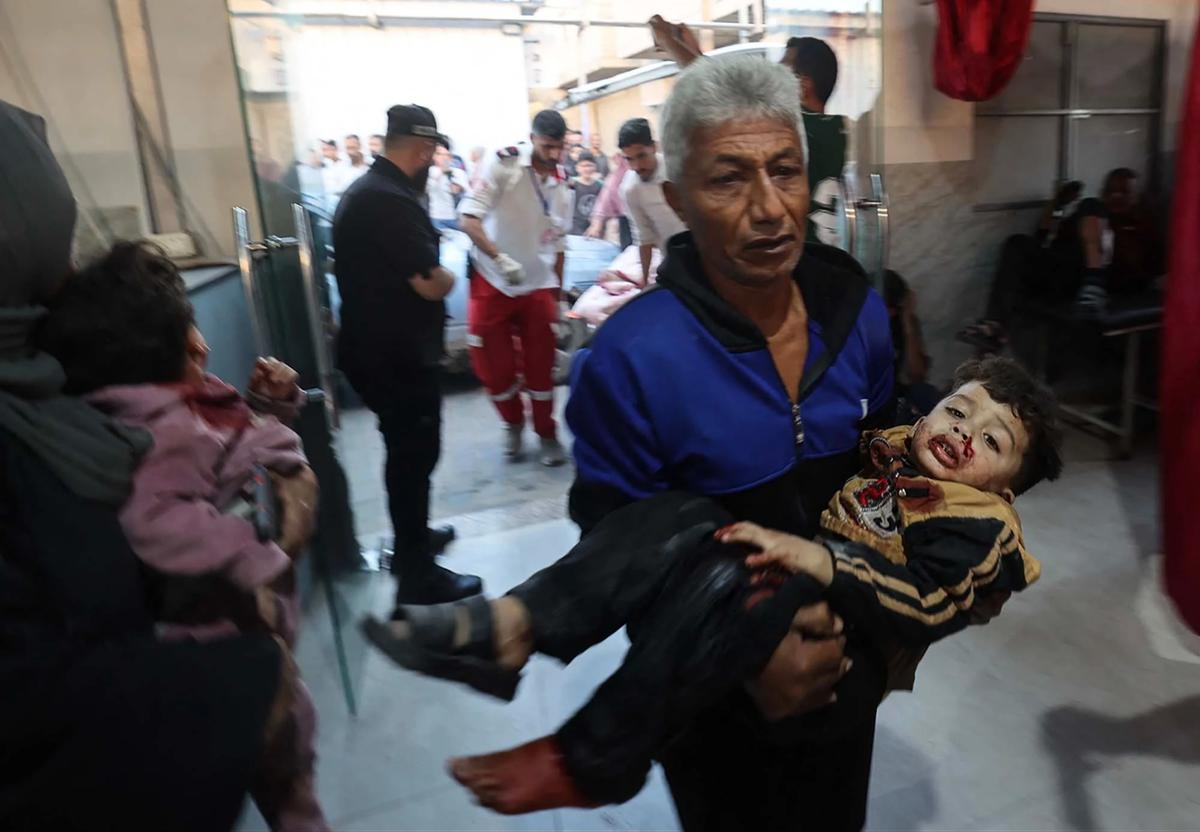 FOTO:  Serangan Udara Israel Hantam Kawasan Sipil di Gaza, 21 Warga Tewas