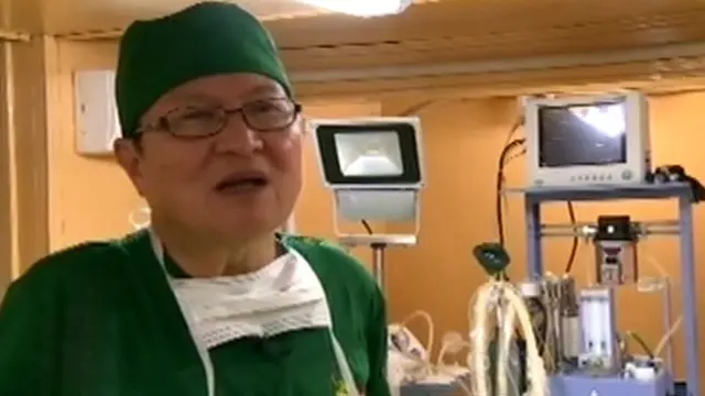 dr Lie Dharmawan Sang Dermawan Pendiri Rumah Sakit Apung