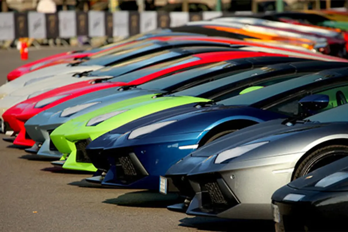 20 Lamborghini Siap Konvoi untuk Raffi Ahmad- Nagita Slavina