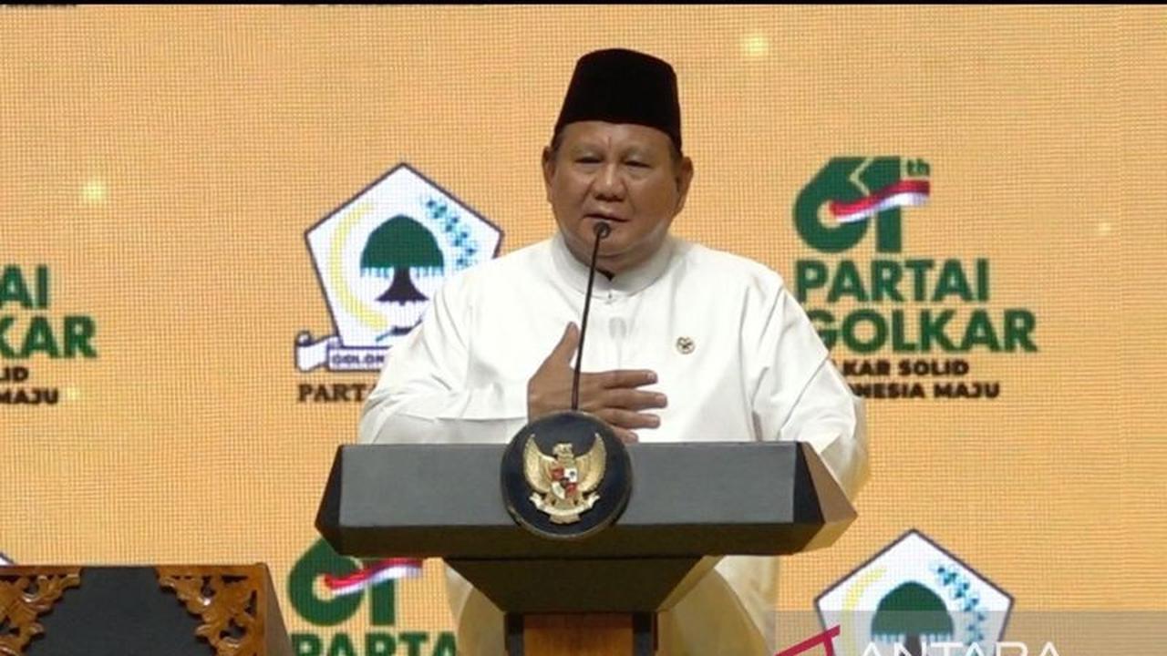 Prabowo Puji Bahlil Lahadalia di HUT Golkar: "Kau Pintar Sekali" Karena Putar Video Ayah dan Dirinya