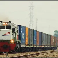 Ilustrasi kereta api barang. (via: supplychainindonesia.com)