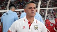Pelatih kepala Timnas Indonesia, John Herdman saat laga semifinal FIFA Series 2026 melawan St Kitts and Nevis di Stadion Utama Gelora Bung Karno (SUGBK), Senayan, Jakarta, Jumat (27/03/2026). (Bola.com/M Iqbal Ichsan)