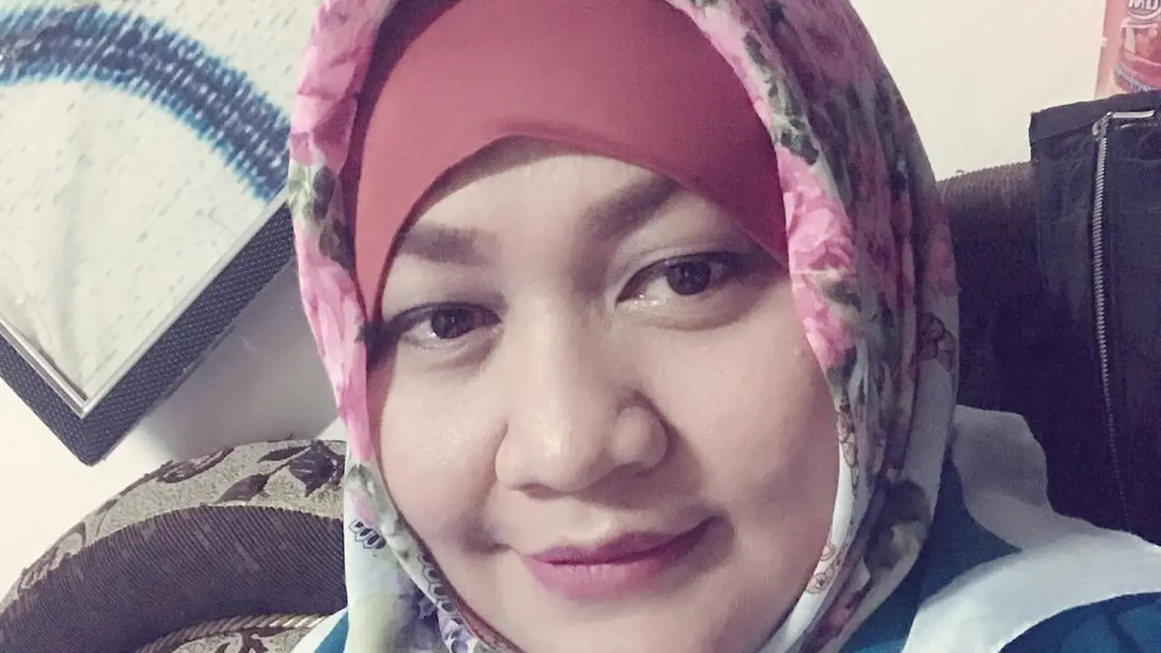[Bintang] Ibunda Tike Priatnakusumah Meninggal Dunia