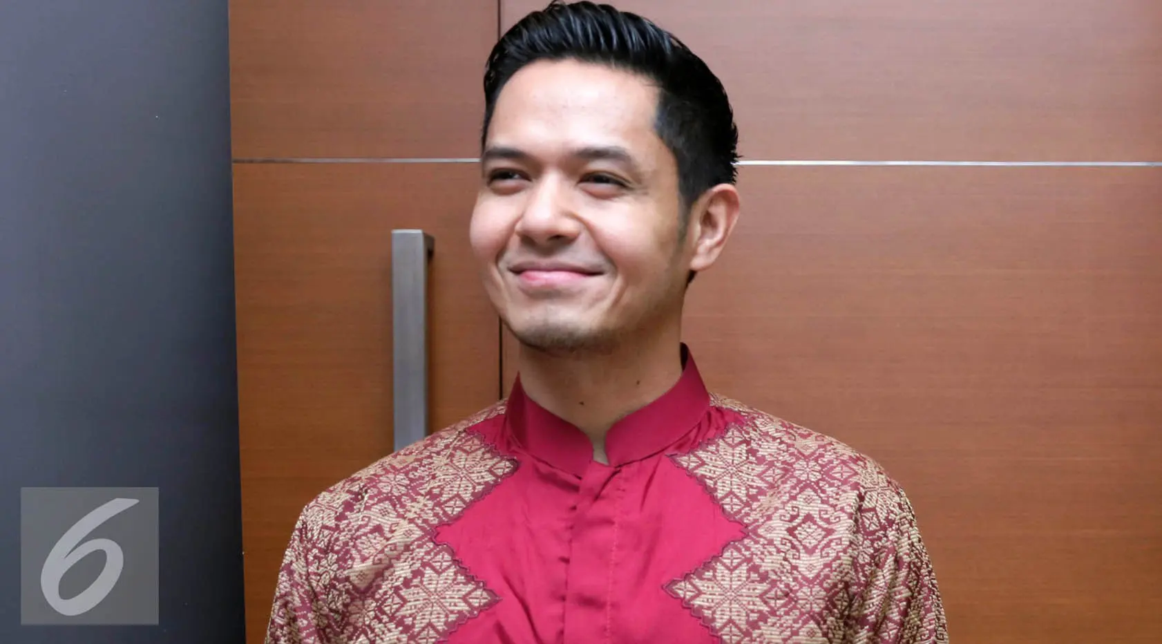 Dude Harlino (Herman Zakharia/Liputan6.com)