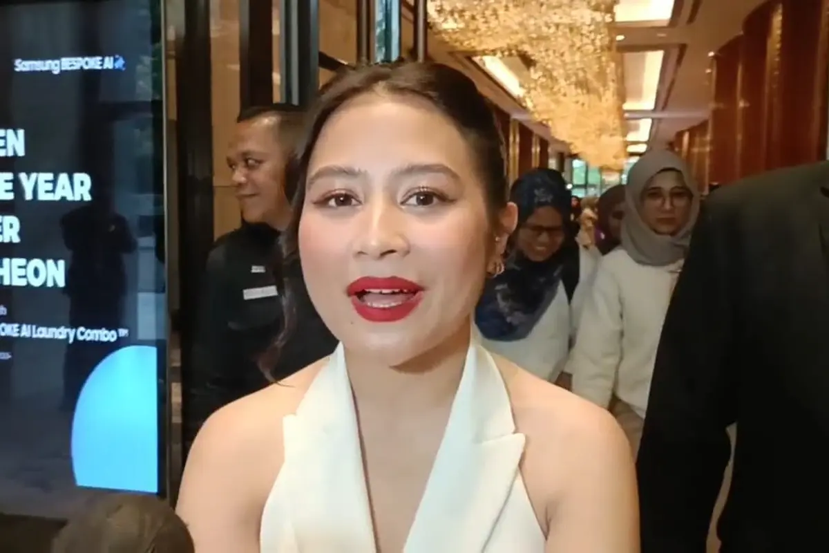 Prilly Latuconsina