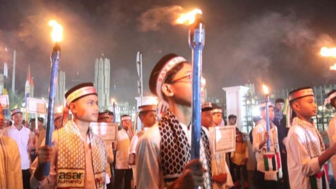 Makna Tradisi Ronjok Sayak Khas Bengkulu, Pembakaran Batok sebagai Penyucian Diri