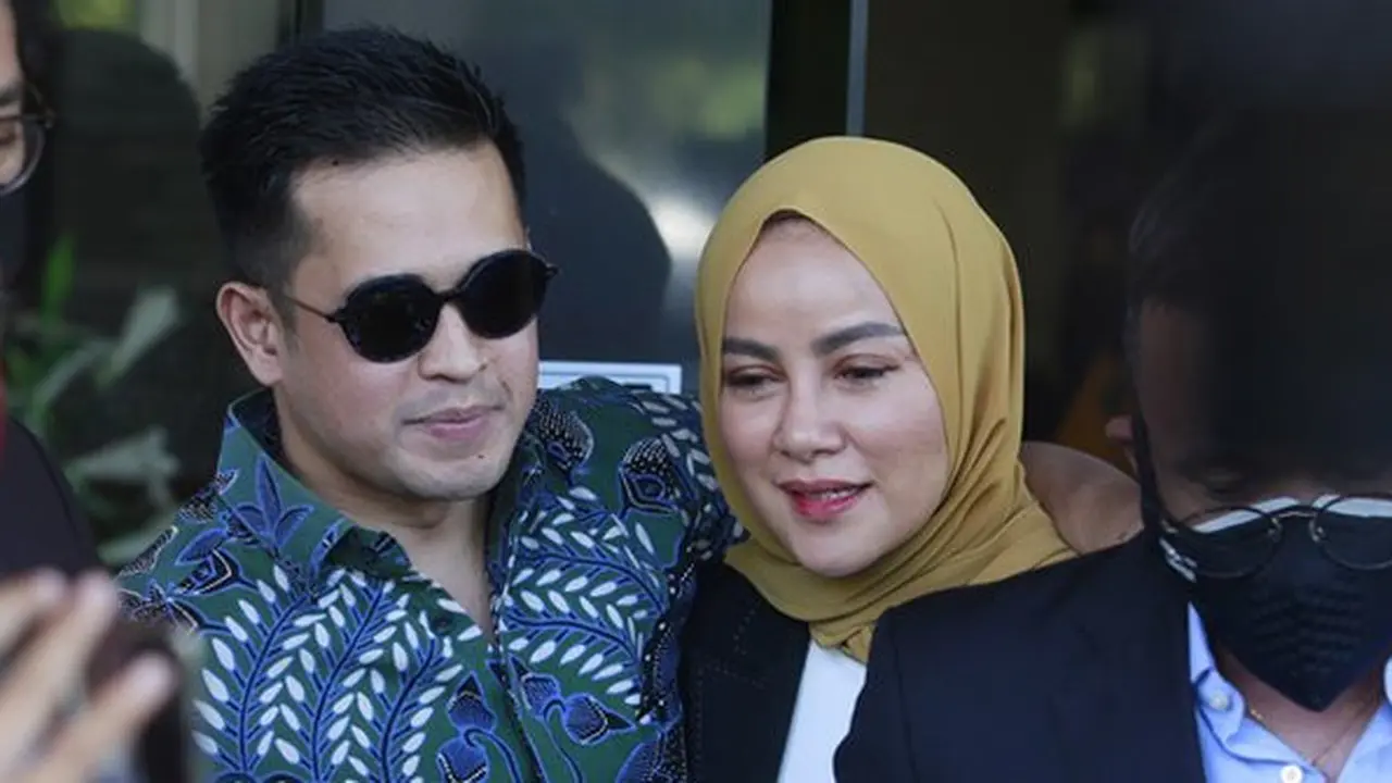 Tetap Tampil Mesra, Ini 7 Potret Olla Ramlan dan Aufa hutapea Jalani Sidang Cerai