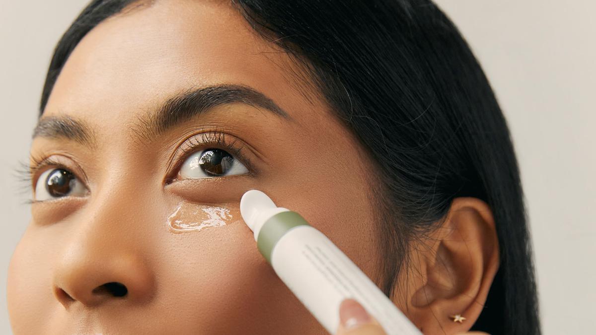 Segar &amp; Cerah Seketika! Inovasi Eye Cream Kopi Hijau Bali dari From This Island untuk Atasi Mata Lelah