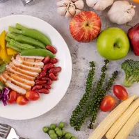 Yuk, simak inspirasi menu diet yang simple dan mudah dibuat. [Dok/freepik.com/jcomp]