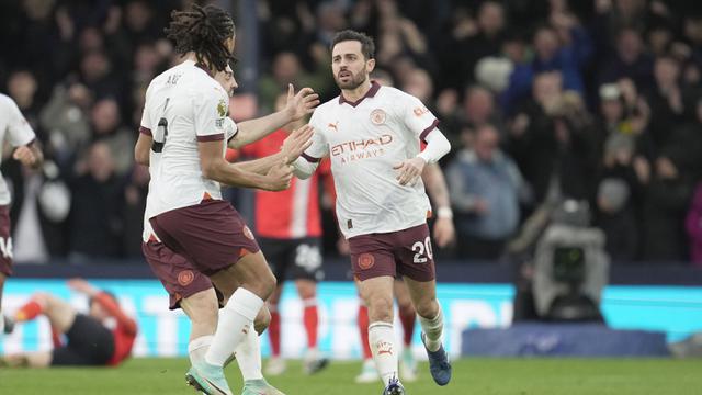 Foto: Taklukkan Luton Town Tanpa Erling Haaland, Man City Akhiri 4 Laga Beruntun Tanpa Kemenangan di Liga Inggris