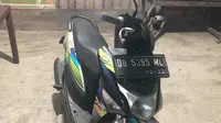 Sepeda motor Honda Beat warna hitam-biru bernomor polisi DB 5395 ML milik Abdul Ryan Hidayat Kibah yang disewa oleh pelaku.
