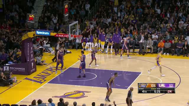 33 Poin Devin Booker bawa Phoenix Suns taklukkan Los Angeles Lakers 122-113.