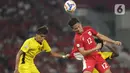 Intensitas pertandingan di babak kedua ini meningkat. Kedua tim sama-sama saling melepaskan serangan, namun kedua tim sama-sama kesulitan menciptaan peluang emas. (Liputan6.com/Helmi Fithriansyah)