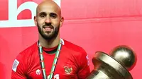 Eks gelandang Persib Bandung, Mohammed Rashid baru saja menjadi juara Piala Liga Palestina bersama Jabal Al-Mokaber. Rashid pun melakukan selebrasi dengan spesial. (Instagram/moerashid95)
