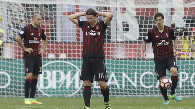 Ambrosini Pesimistis Ac Milan Juara Serie A Musim Ini Dunia Bola Com