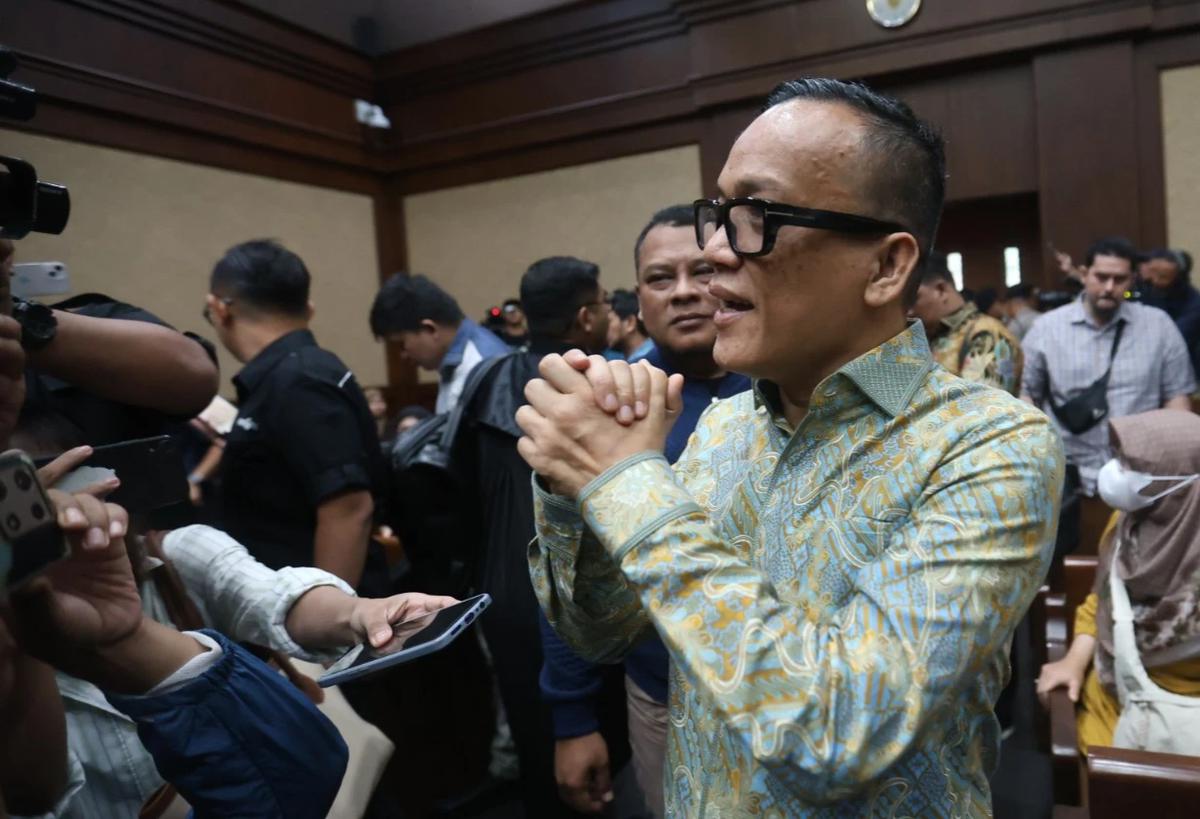 FOTO: Eks Wamenaker Noel Ebenezer Hadiri Sidang Perdana Kasus Pemerasan Sertifikat K3