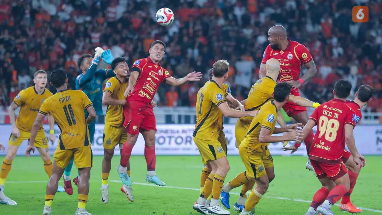 Foto: Persija Meledak-ledak Hancurkan Bhayangkara FC 3 Gol Tanpa Balas, Persaingan di Papan Atas BRI Super League Makin Panas