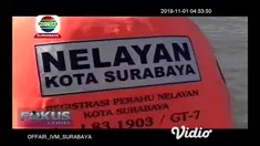 Seekor ikan hiu tutul sepanjang kurang lebih 7 meter, ditemukan mati terdampar di perairan, Kawasan Greges Kecamatan Asemrowo Surabaya. Diduga matinya hiu tutul tersebut, akibat cuaca panas ekstrem yang akhir-akhir ini terjadi.