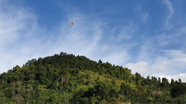 Pilot Paralayang Sumsel Terbang Bebas Menuju Porprov 2023
