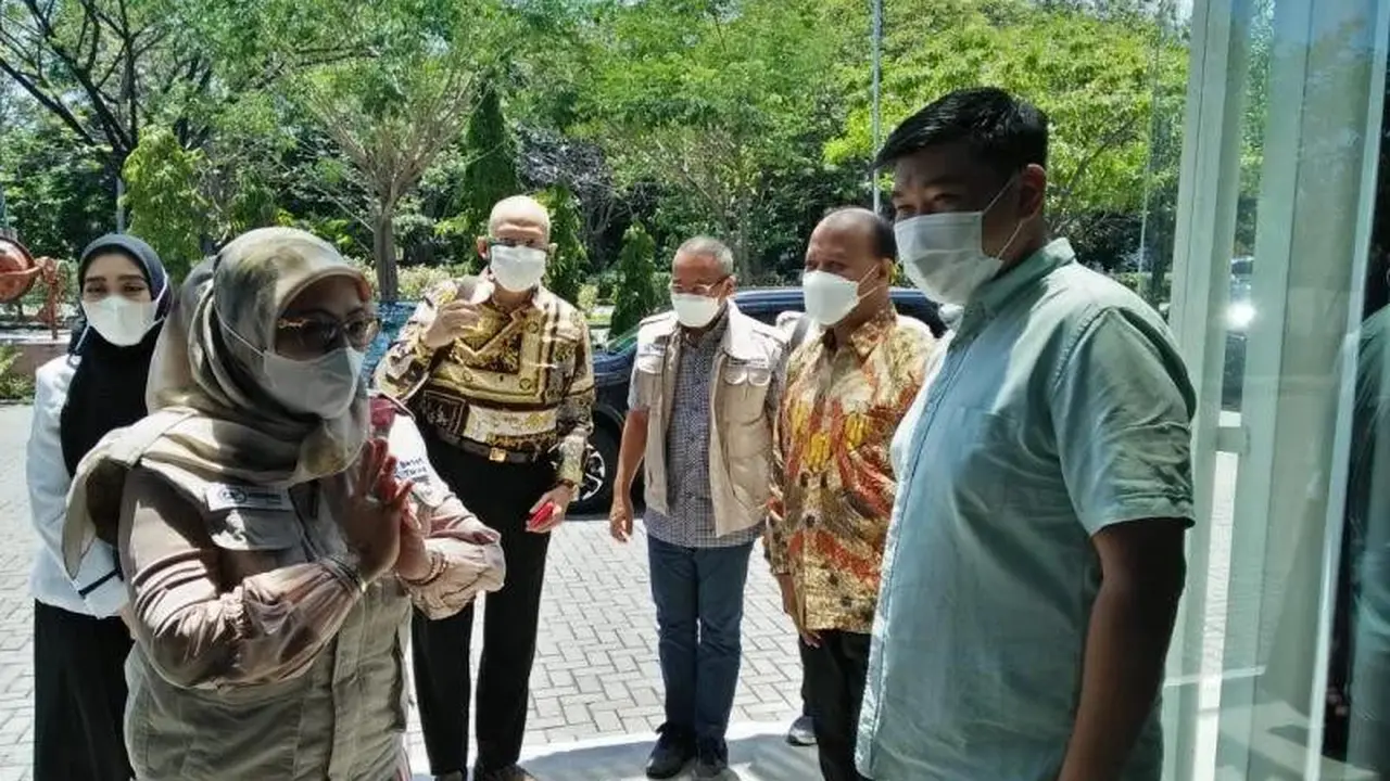 Jajaran direksi Askrindo Syariah melakukan kunjungan kerjanya ke Halal Industrial Park Sidoarjo (HIPS), di Sidoarjo, Jawa Timur.