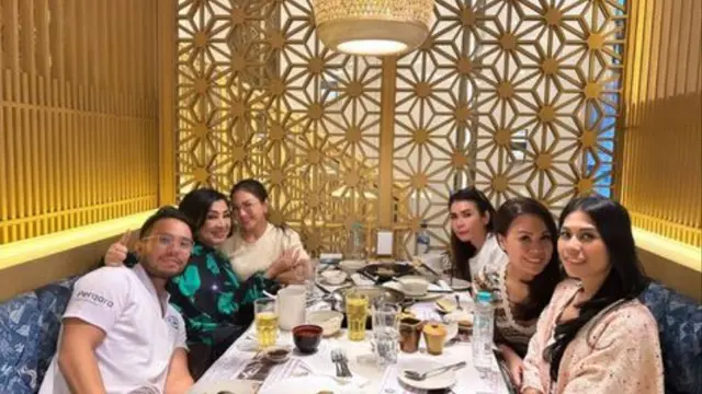 Gaya Kompak Jessica Mila Hangout Bareng Ketiga Kakak Ipar dengan Barang Branded