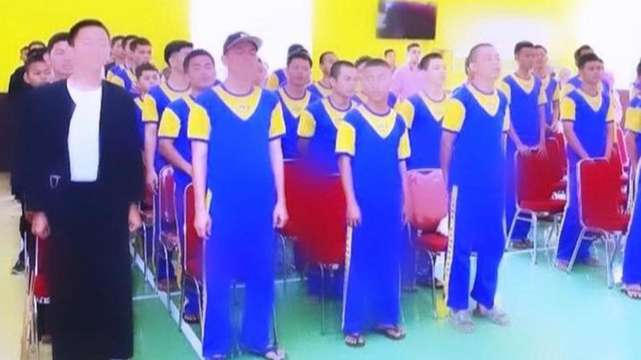 Membantu Perkembangan Fisik dan Mental Anak