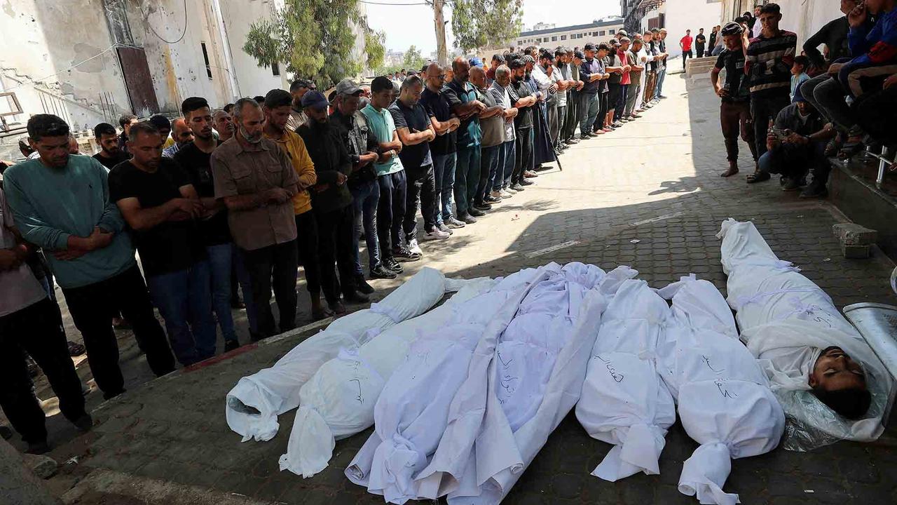 FOTO: Kebiadaban Israel Serang Gaza di Hari Kedua Idul Adha, Sedikitnya 34 Warga Tewas