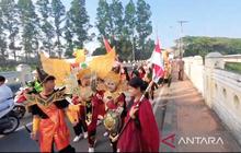 Ribuan Pelajar BPS&K Jakarta Gelar Karnaval Budaya Nusantara: Ada Ogoh-ogoh dan Reog!