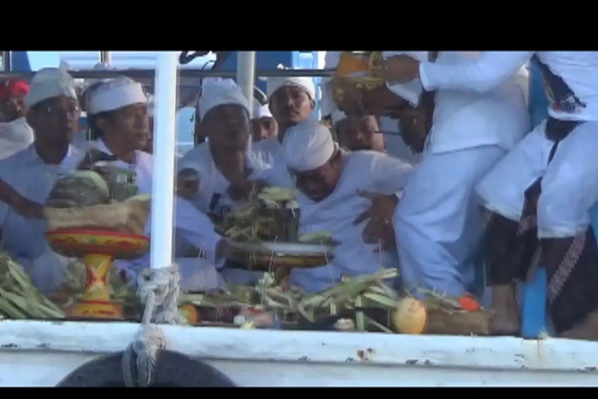 Kesurupan Warnai Upacara Adat untuk Tolak Reklamasi Benoa