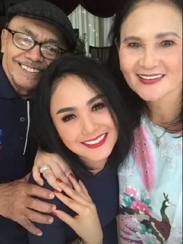 Yuni Shara (Foto: Instagram/@yunishara36)