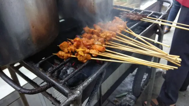 Sate Gurita