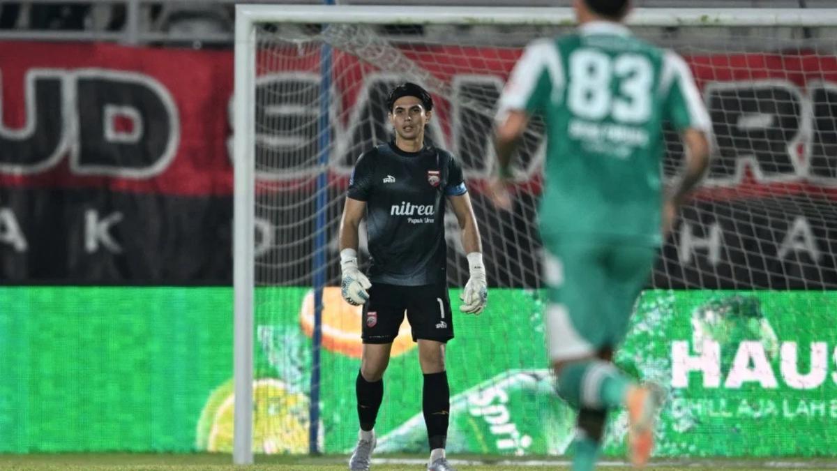 Timnas Indonesia Vs Vietnam: Nadeo Argawinata Kebobolan 2 Gol dalam 8 Menit, Dua Kali Dikelabui di Tiang Dekat